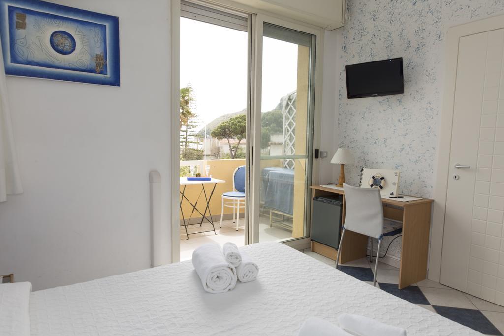 Lewis Rooms Poetto Beach Cagliari Exteriér fotografie